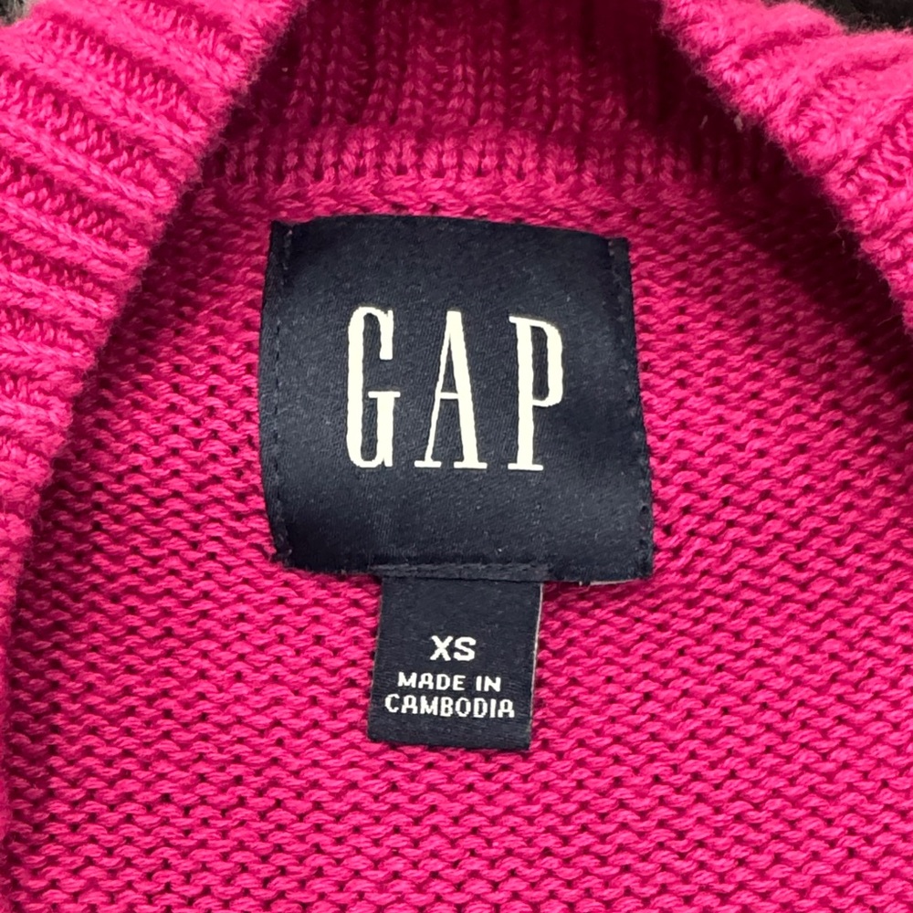GAP Bright Fuchsia Crewneck Sweater - Picture 2 of 6
